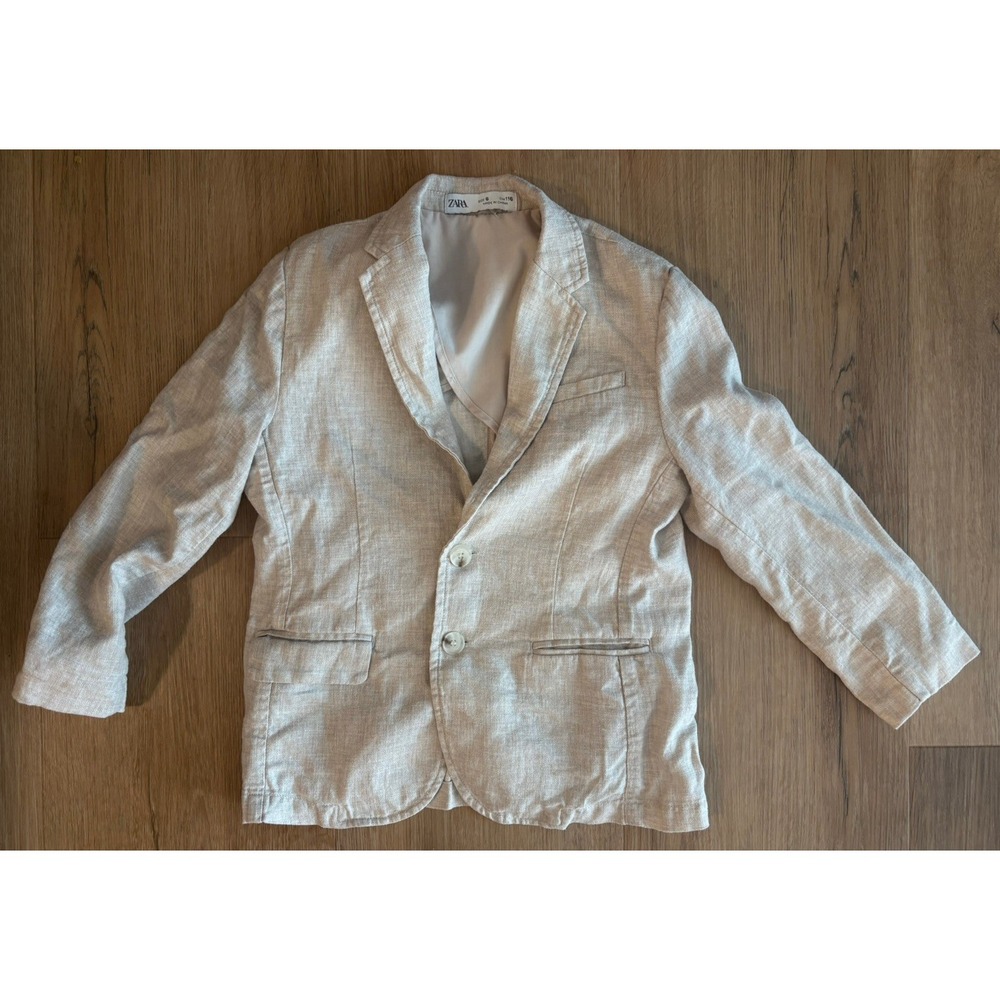 Zara Boys Sports Blazer; Khaki Color; Size 6; Two Front Buttons